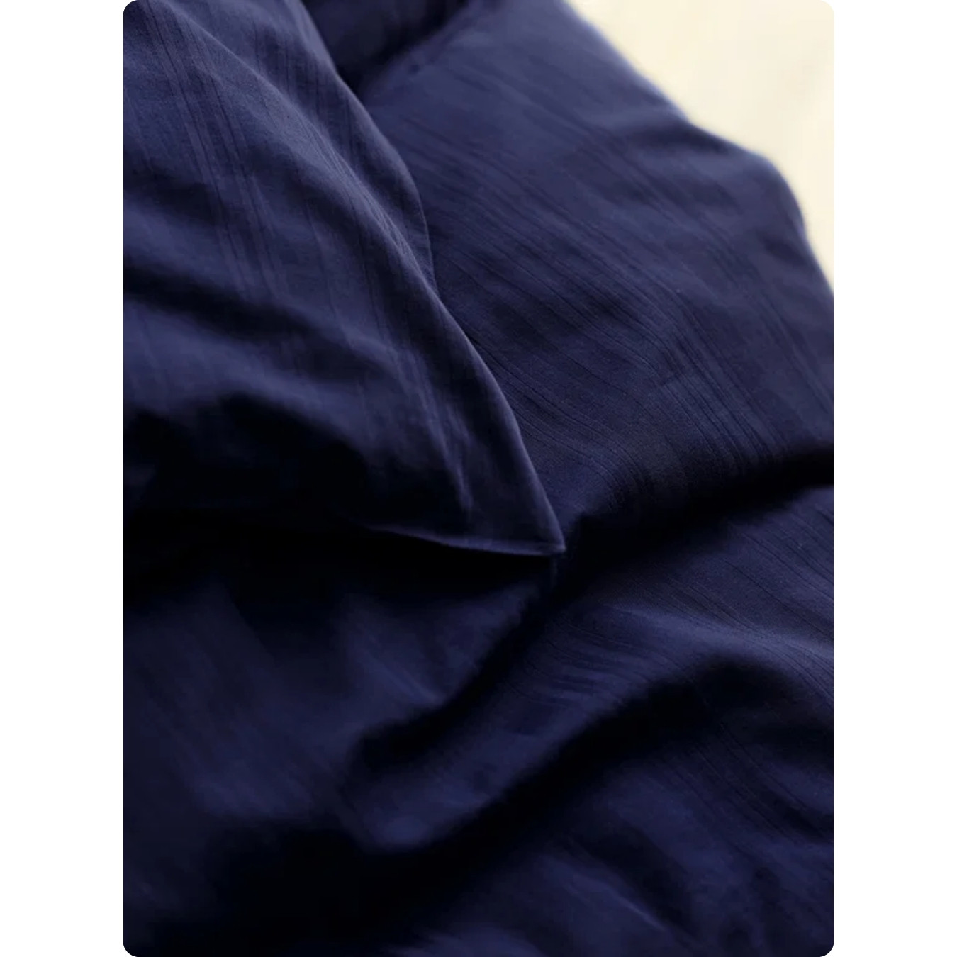 Södahl Sengetøj, Dobbeltdyne 200 x 220 cm i navy, Noble